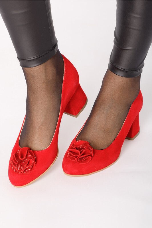 Pantofi rosii din intoarsa cu floare in fata la oferta | BeSlim.ro