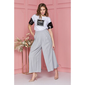 Pantaloni Lori gri lejeri cu pliuri in talie