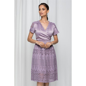 Rochie Ella Collection Fleur lila cu decolteu petrecut