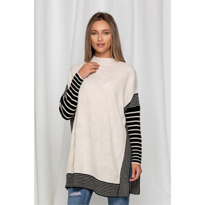 Bluza ivory cu imprimeuri negre si crepeuri in parti