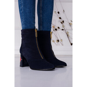 Botine Felly bleumarin din piele intoarsa si toc cu imprimeu geometric