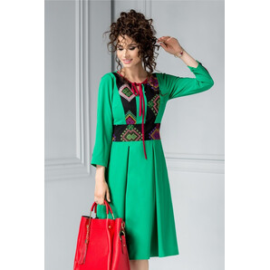 Rochie Moze Melor verde in cute cu broderie traditionala