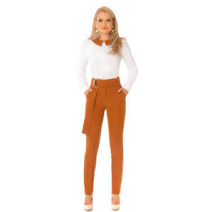 Pantaloni Pretty Girl office camel cu accesoriu metalic