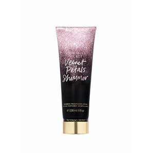 Lotiune de corp cu sclipici Victoria's Secret Velvet Petals, 236 ml, pentru femei