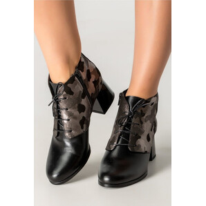 Botine Inna negre cu imprimeu army silver