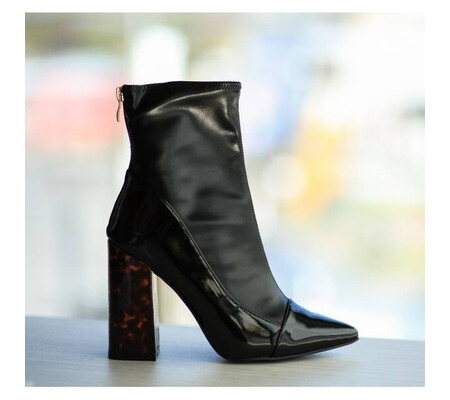 Botine Mesta Negre