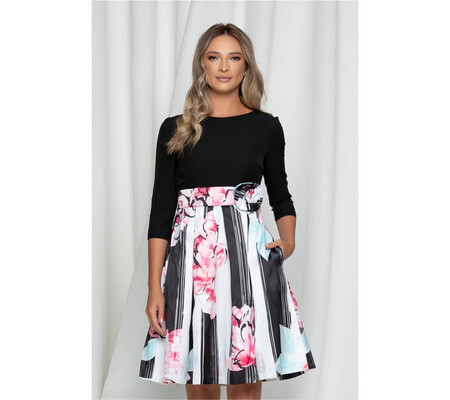 Rochie MBG neagra cu imprimeu floral maxi pe fusta