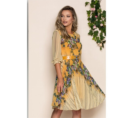 Rochie Georgina galbena cu imprimeu floral mov si pliuri pe fusta