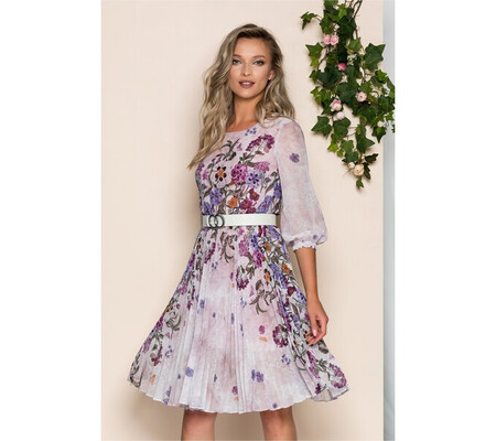 Rochie Georgina roz cu imprimeu floral mov si pliuri pe fusta