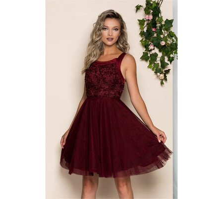 Rochie Marieta bordo cu bust buretat si fusta din tulle