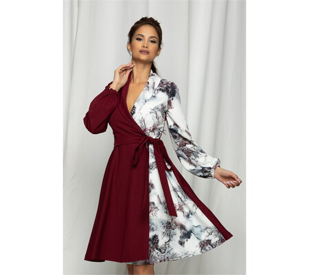 Rochie MBG bordo cu design petrecut si imprimeu floral pe o parte