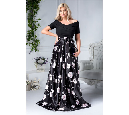 Rochie Artista Clemen neagra cu flori roz