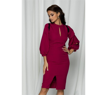 Rochie Moze magenta cu decupaj la bust