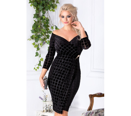 Rochie Ginette neagra cu catifea petrecuta