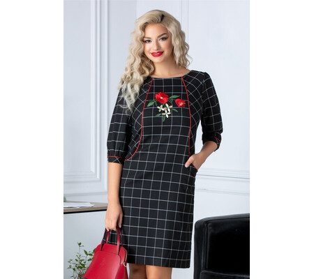 Rochie Daniela office neagra cu carouri si broderie la bust