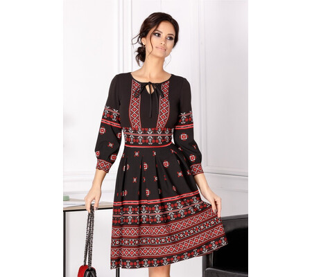 Rochie Moze neagra in cute cu imprimeu rosu etno